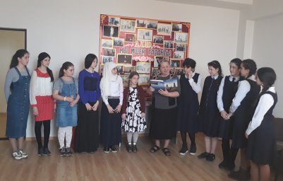 В СДК с.п. Инарки состоялась беседа о единении Ингушетии с Россией