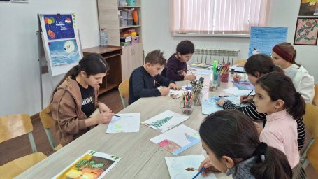 ​В Долаковском Доме культуры сегодня отмечали День многодетной семьи