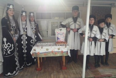 ДК с.п. Троицкое провел благотворительную акцию ко Дню инвалидов