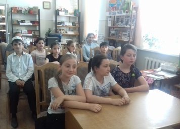 Профилактическая беседа   с молодежью в СДК с.п. Пседах.