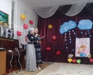 Творческий коллектив Сунженского РДК побывал с концертной программой  детский садик «Улыбка»