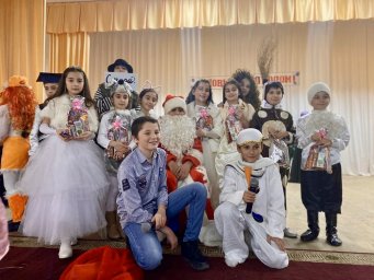 Море эмоций на новогоднем празднике в ДК с.п. Сагопши