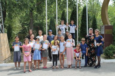 Работники Культурно-досугового центра г. Малгобек провели мероприятие в детском оздоровительном лагере «Нефтяник».