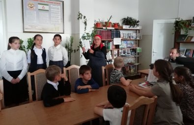 В СДК с.п.Пседах прошла беседа,  посвященная Герою России Калиматову А.М.