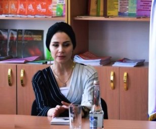 Директор ДК с.п. Зязиков- Юрт Тамара Чаниева выступила перед студентами