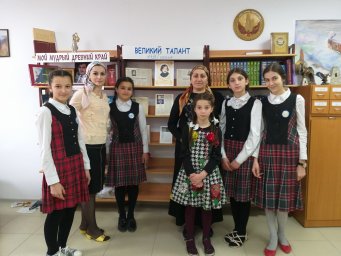 Обзор у книжной выставки в с.п. Новый Редант