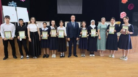 В Малгобекском районе провели конкурс для будущих избирателей В Малгобекском районе провели конкурс для будущих избирателей