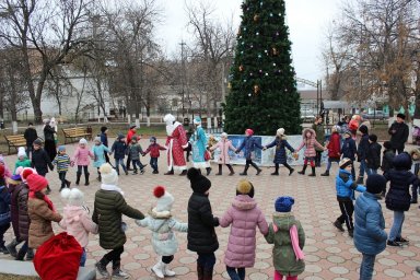 Новогодние утренники в Карабулаке