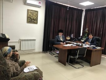 Алаудин Эсмурзиев провел традиционное совещание с коллективом РДНТ