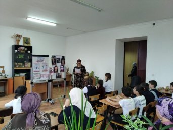 В ДК с.п. Нестеровское прошло мероприятие  "Мы вместе против террора"