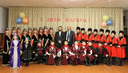 В ДК г. Карабулак прошел День матери.