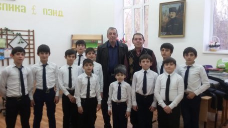 Алексей Булдаков встретился с жителями г. Карабулак
