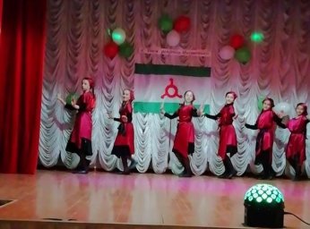 Мира и процветания молодой республике!