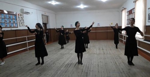 Юные артисты Дома культуры города Карабулака готовятся к отчетному концерту