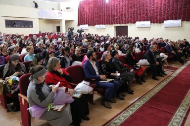 Торжество, посвящённое Международному Дню театра и Дню работника культуры.