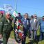 Церемония возложения цветов к танку - памятнику воинам 52-ой отдельной гвардейской танковой бригады. 1