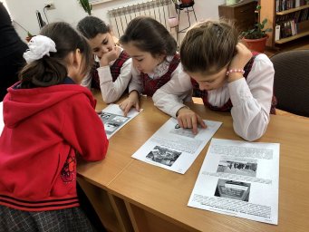 В ДК с.п. Сагопши прошел Час памяти "900 дней блокады Ленинграда"
