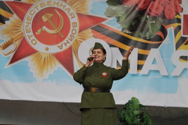 "Песни, с которыми мы победили": Артисты КДЦ г. Малгобек поздравляют с 75-летием Победы
