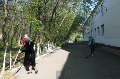 В Культурно-досуговом центре г. Малгобек был проведен субботник