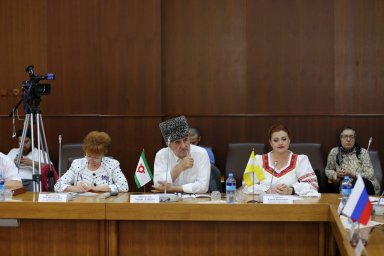 ​Делегация Ингушетии приняла участие в круглом столе, проходившем в Махачкале в рамках межрегионального культурного форума