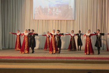 Ансамбль "Зори Ингушетии" готовится к фестивалю "Танец- язык мира"
