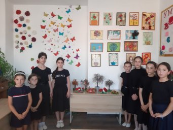 ​В Доме культуры сельского поселения Галашки прошла выставка декоративно-прикладного творчества