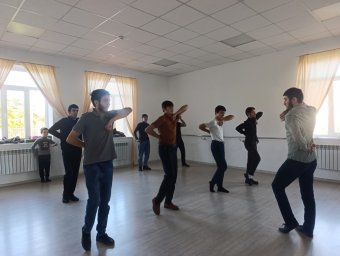 Будущих звезд танца готовит хореографический кружок Сунженского РДК
