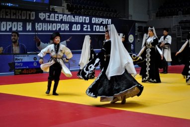 Выступление ансамбля "Сийг"- заряд на победу в соревнованиях