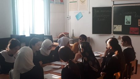 Работники ДК с.п. Плиево рассказали старшеклассникам историю  блокады Ленинграда
