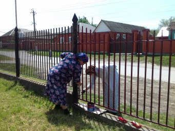 Участие коллектива ДК с.п.Пседах во Всероссийском экологическом субботнике «Зеленая Весна -2018»