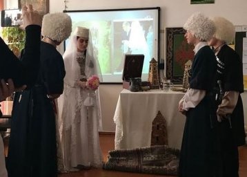 «Г1алг1ай кьаман хоза 1адаташ».