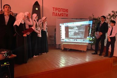 Работники ДК г. Карабулак приняли участие в организации и проведении памятного мероприятия