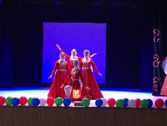 В ДК с.п.Алкун прошло мероприятие, посвящённое Международному Дню танца.