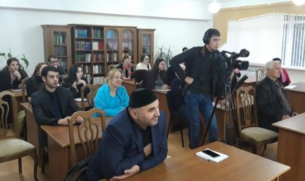 Пресс- секретарь РДНТ принял участие в пресс- конференции кинофестиваля "Золотая башня"
