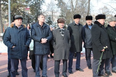 Работники КДЦ г. Малгобек приняли участие в митинге