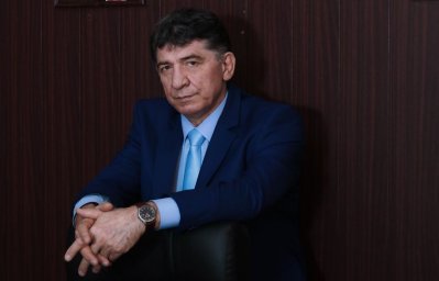 Поздравление министра культуры Т. Дзейтова с Днем работника культуры