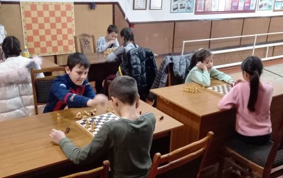 Юные шахматисты ДК г. Карабулак стремятся к победам
