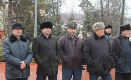 Работники КДЦ г. Малгобек приняли участие в митинге, посвященном памяти воинов-интернационалистов.