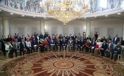 Поздравляем коллег с высокими наградами
