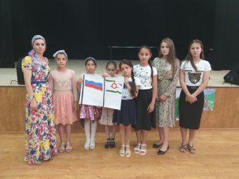 В ДК с.п. Новый Редант звучали стихи и песни о России и Ингушетии