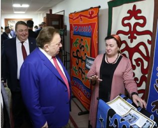 Зейнеп Дзарахова: Интерес к войлочному ковроделию в Ингушетии растет и это отрадно