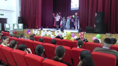 Праздник детям подарили в с.п. Галашки