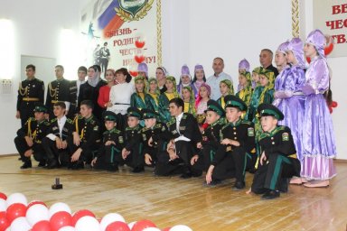 ​В Горском кадетском корпусе Ингушетии отметили праздничным концертом День учителя