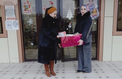 Работники ДК с.п. Галашки навестили  односельчанина