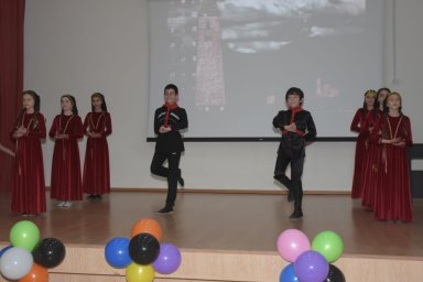 Ансамбль "Таргим"  в городском этапе  конкурса «Созвездие».