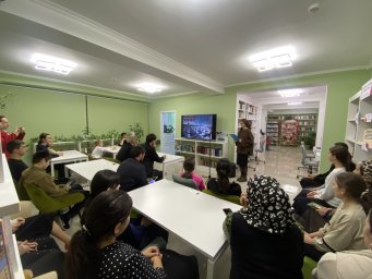 ​Тематический час «Осень 1992 года: незабываемая память о прошлом» прошел в сельском поселении Мужичи