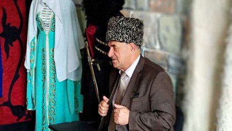 Накостоев Хаваж прочитал лекцию в школе ингушских адатов