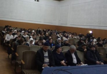 В РДК Сунженского района состоялась беседа с  молодежью о зле терроризма и наркомании