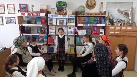 ​В Доме культуры сельского поселения Новый Редант провели встречу «В волшебной Пушкинской стране»